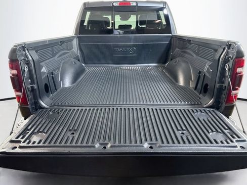 Used 2022 RAM 1500 Laramie AWD/4WD image 11