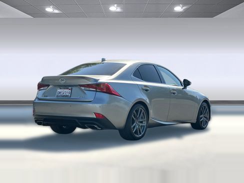 Used 2019 Lexus IS 350 F Sport w/ F Sport Package RWD image 8