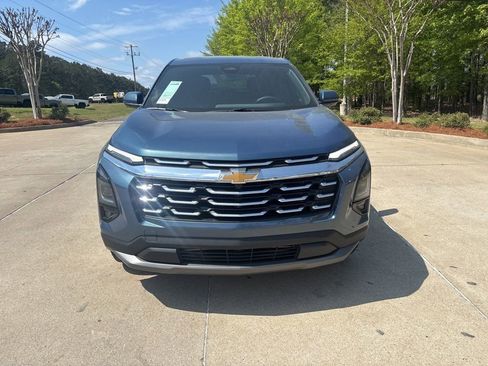 New 2026 Chevrolet Equinox LT w/ Safety and Technology Package FWD image 2