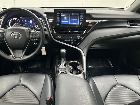 Used 2023 Toyota Camry SE image 26