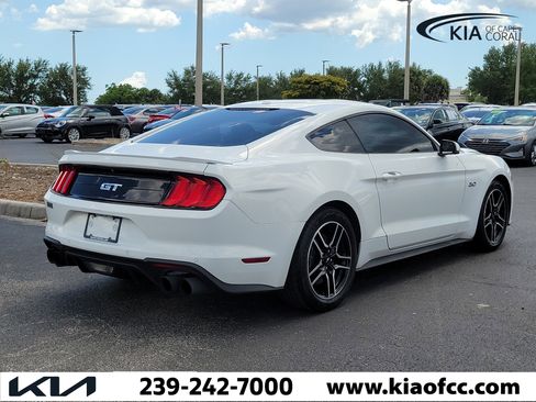 Used 2018 Ford Mustang GT Premium RWD image 7