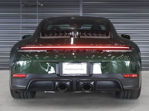New 2026 Porsche 911 Carrera 4 GTS image 9
