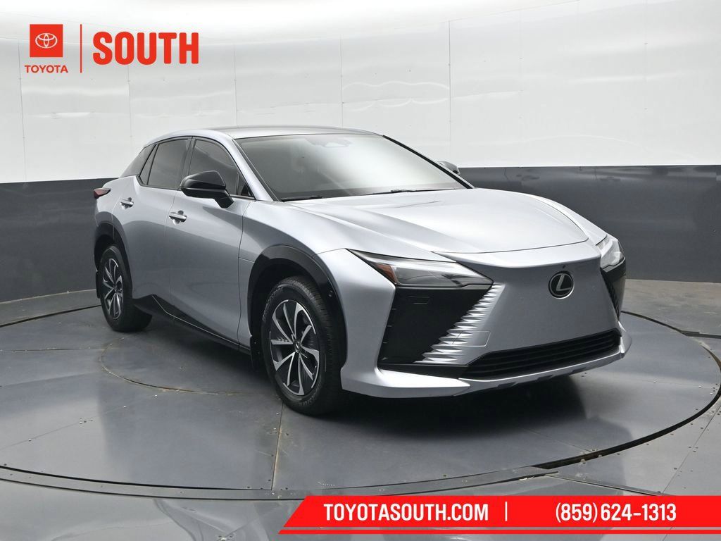Used 2024 Lexus RZ 450e Premium w/ Technology Package AWD/4WD image 4