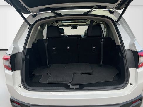 Used 2024 Honda Pilot Touring image 28