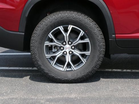 New 2025 GMC Acadia AT4 w/ Luxury Package image 23