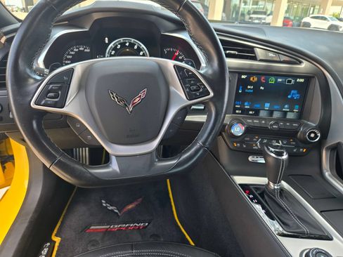Used 2019 Chevrolet Corvette Grand Sport RWD image 11