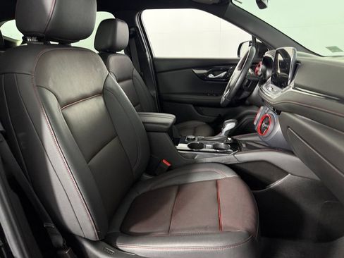 Used 2025 Chevrolet Blazer RS AWD/4WD image 34