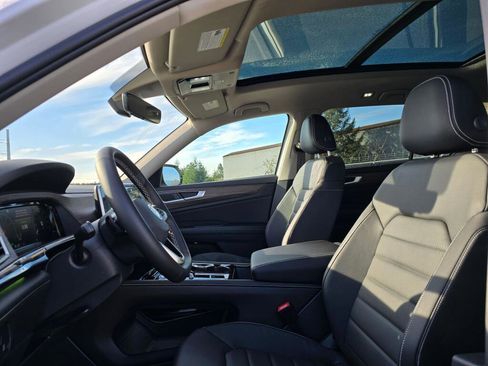 New 2026 Volkswagen Atlas SEL image 20