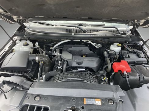 Used 2020 Ford Ranger Lariat w/ Equipment Group 501A Mid image 9