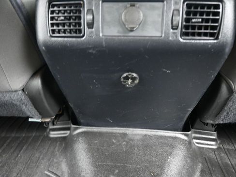 Used 2018 Toyota Tundra SR5 image 25