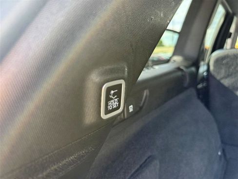 Used 2022 Jeep Grand Cherokee Trailhawk AWD/4WD image 20