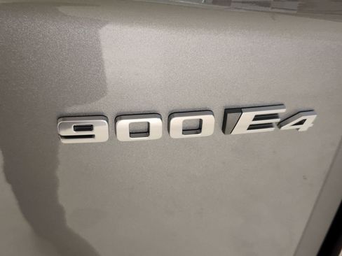 New 2026 Cadillac Vistiq Luxury w/ LPO, Floor Liner Package image 22