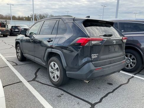 Used 2019 Toyota RAV4 LE w/ Phone Cable & Charge Package image 4