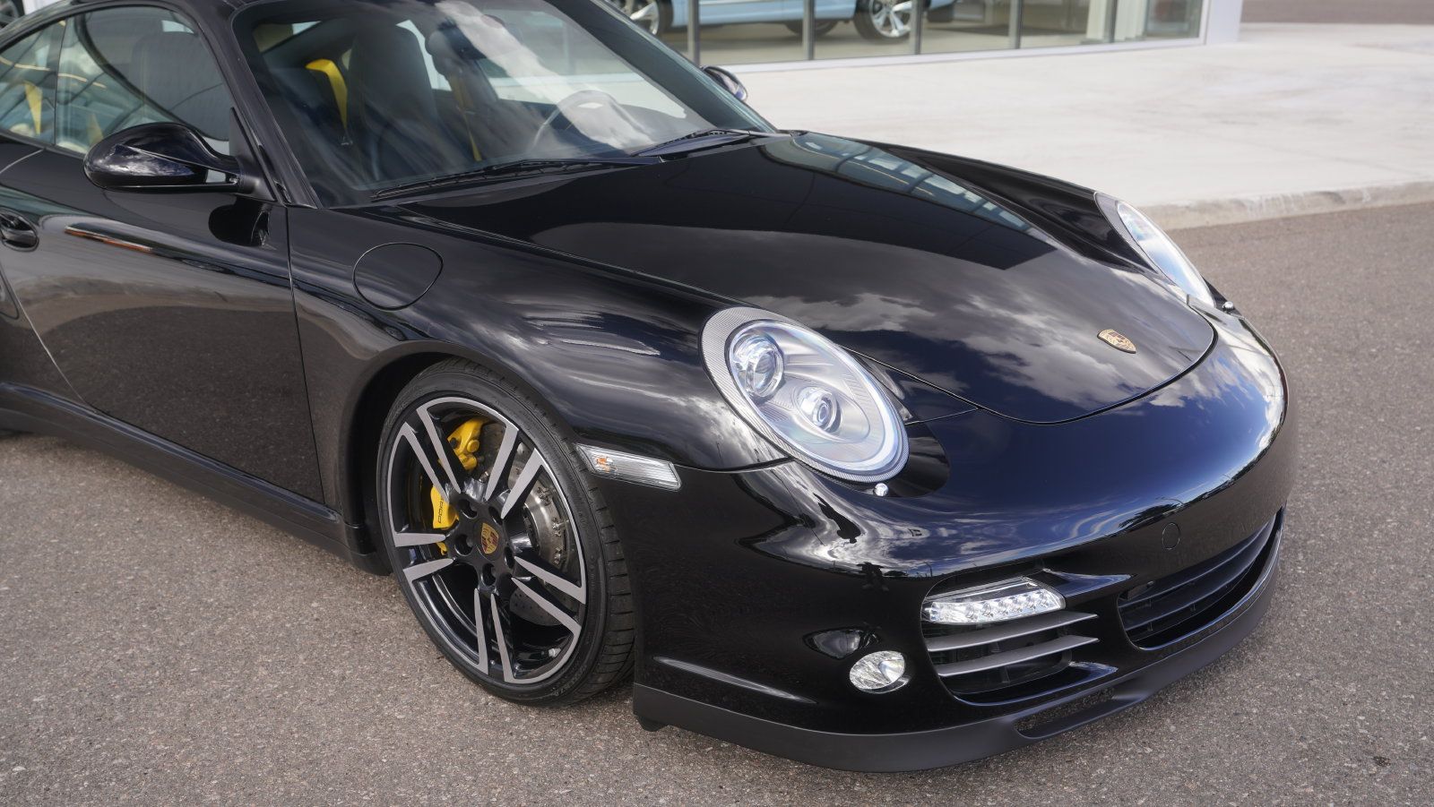 Used 2013 Porsche 911 Turbo S AWD/4WD image 21