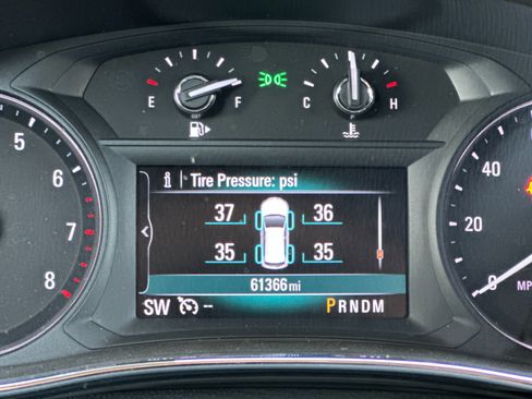 Used 2018 Buick Encore Preferred image 27