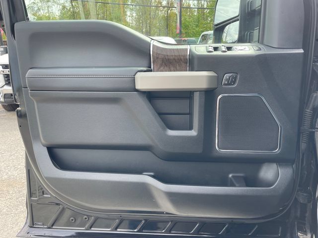 Used 2019 Ford F250 Lariat AWD/4WD image 8