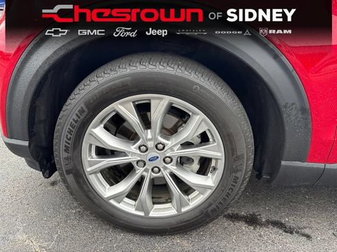Used 2024 Ford Explorer Limited w/ Limited Technology Package AWD/4WD image 9