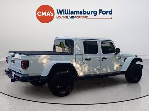Used 2020 Jeep Gladiator Rubicon AWD/4WD image 5