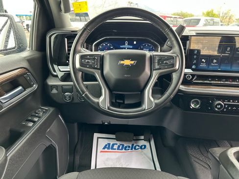 Used 2023 Chevrolet Silverado 1500 LT w/ Protection Package RWD image 9
