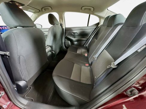 Used 2025 Nissan Sentra SV FWD image 25