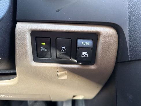 Used 2018 Toyota Sequoia SR5 w/ Premium Package image 16