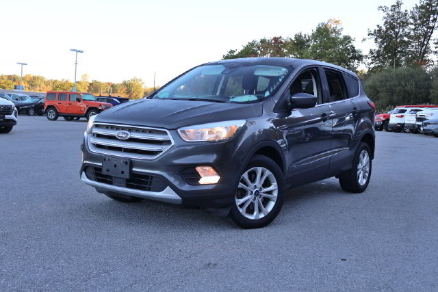 Used 2019 Ford Escape SE AWD/4WD image 1
