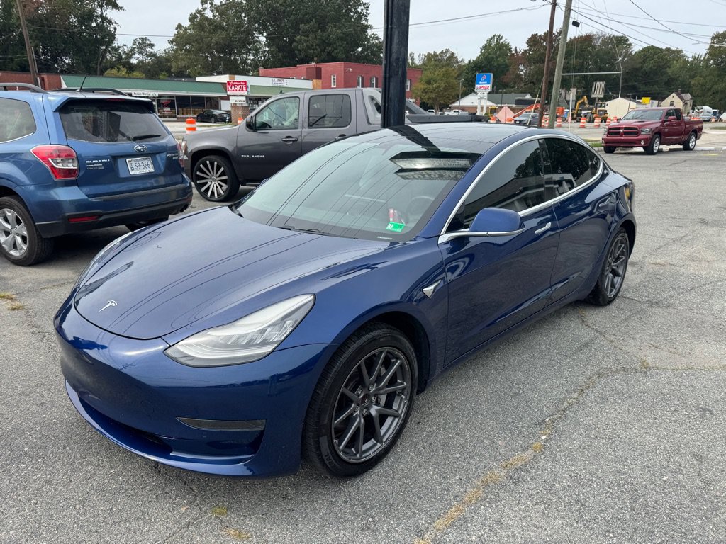 Used 2019 Tesla Model 3 Standard Range Plus RWD image 2