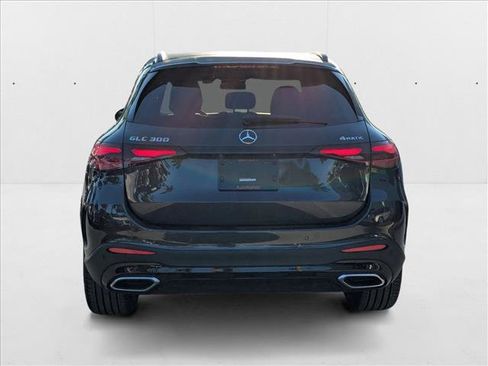 New 2026 Mercedes-Benz GLC 300 4MATIC image 7