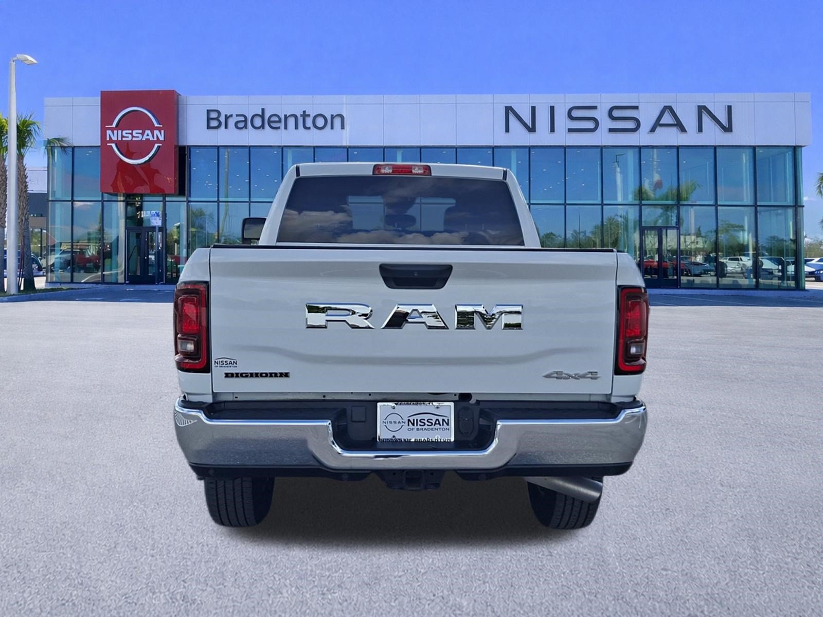 Used 2026 RAM 2500 Big Horn AWD/4WD image 6