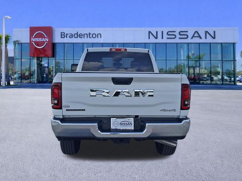 Used 2026 RAM 2500 Big Horn AWD/4WD image 6
