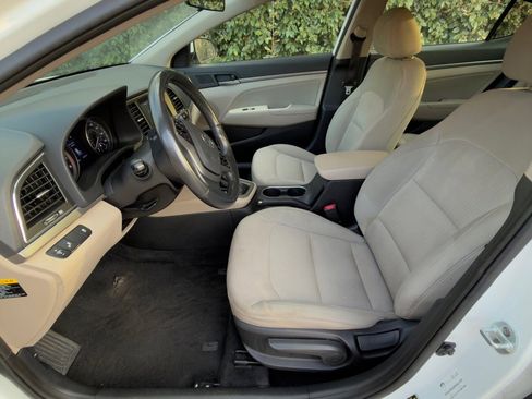 Used 2017 Hyundai Elantra SE w/ SE A/T Tech Package 03 image 23