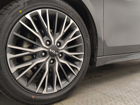 Used 2024 Kia Forte GT-Line w/ GT-Line Premium Package image 31