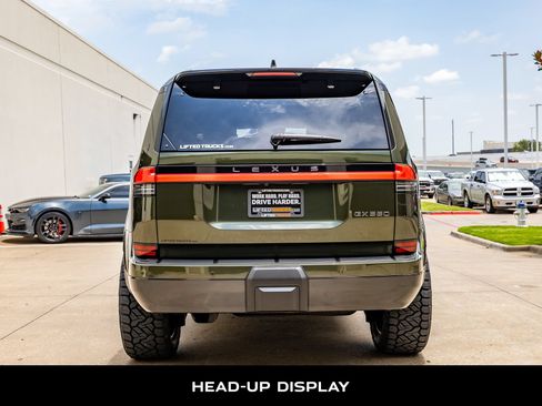 Used 2025 Lexus GX 550 w/ Cold Area Package AWD/4WD image 8