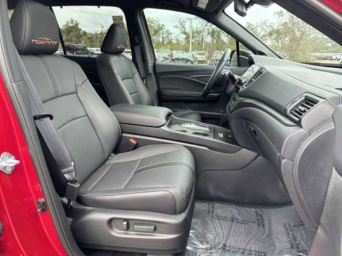 Used 2024 Honda Passport TrailSport image 20