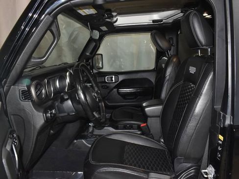 Used 2020 Jeep Wrangler Sport image 12