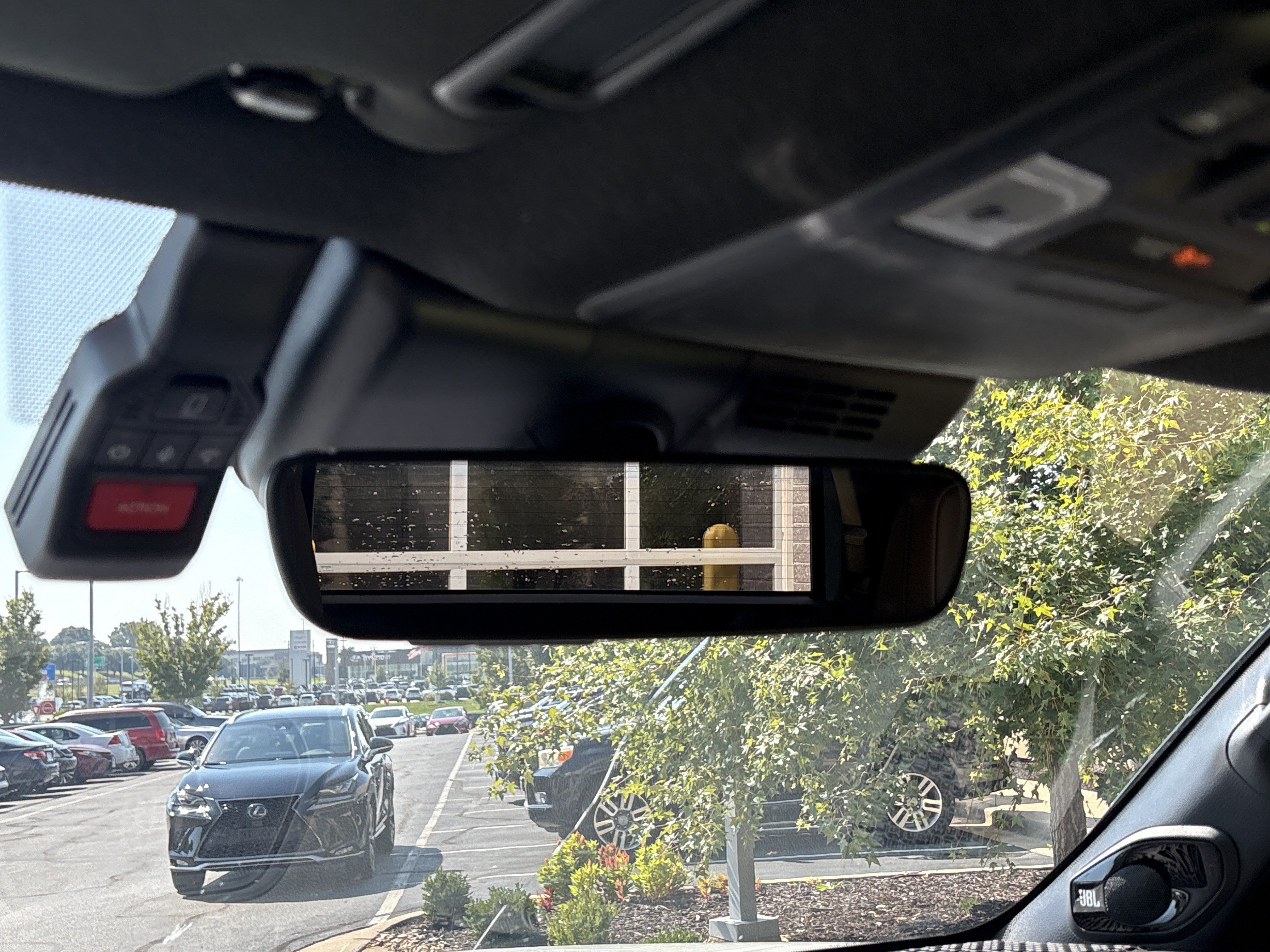Used 2025 Toyota 4Runner Limited AWD/4WD image 27