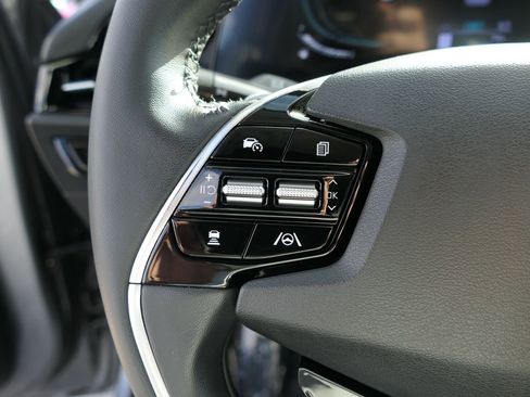 Used 2023 Kia Niro EX image 14