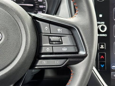 Used 2025 Subaru Crosstrek 2.5i Limited w/ Popular Package #4A image 28