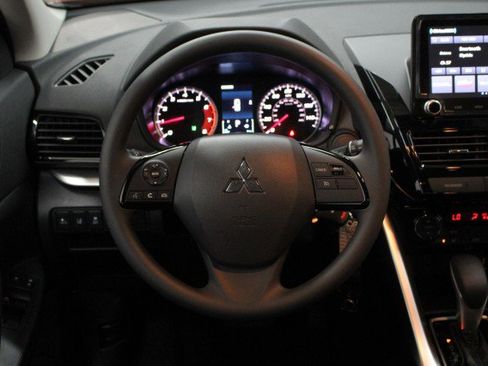 New 2026 Mitsubishi Eclipse Cross ES image 21