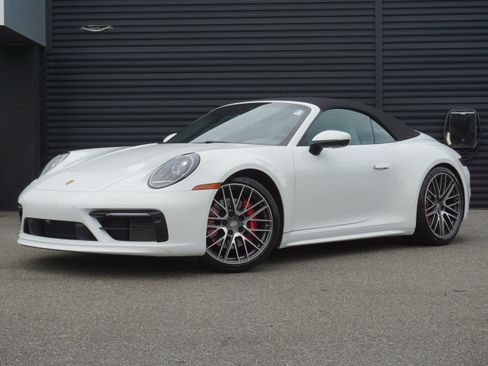 Certified 2022 Porsche 911 Carrera S RWD image 12