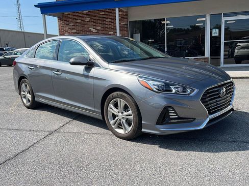 Used 2018 Hyundai Sonata Limited w/ Limited Ultimate Package 03 FWD image 7