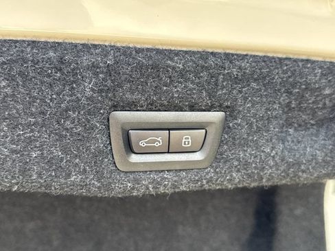 Used 2026 BMW 530i xDrive AWD/4WD image 25