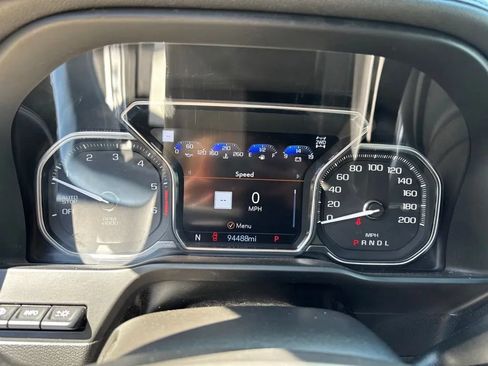 Used 2021 GMC Sierra 1500 AT4 AWD/4WD image 15