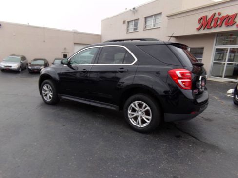Used 2017 Chevrolet Equinox LT w/ Convenience Package image 56