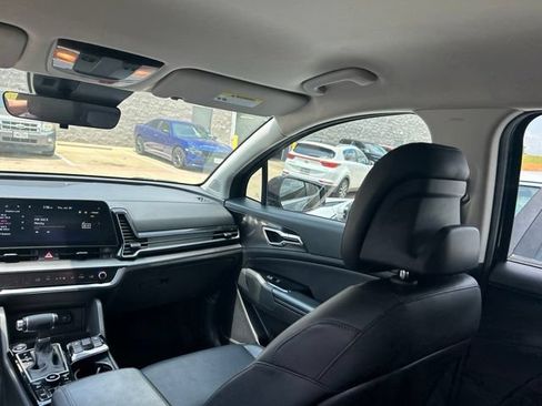 Used 2023 Kia Sportage EX FWD image 35