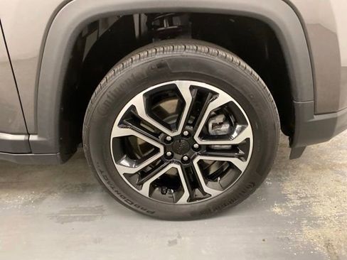 Used 2023 Jeep Compass Limited AWD/4WD image 29