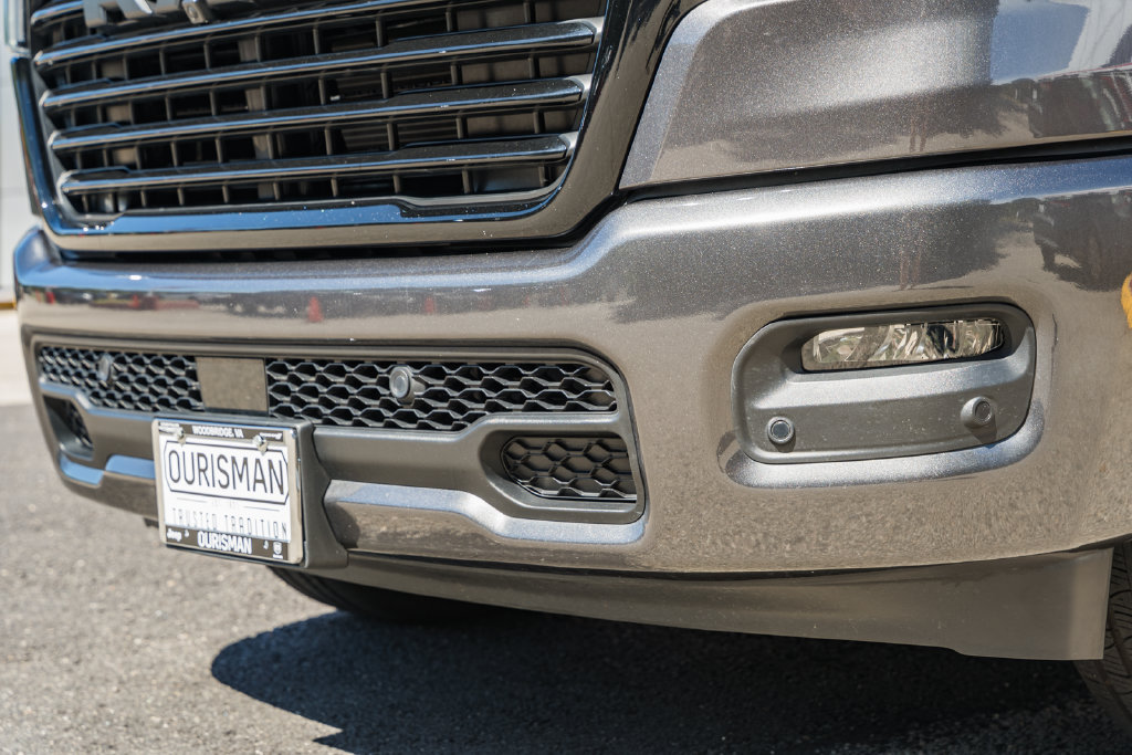 Used 2025 RAM 1500 Laramie w/ Night Edition AWD/4WD image 14