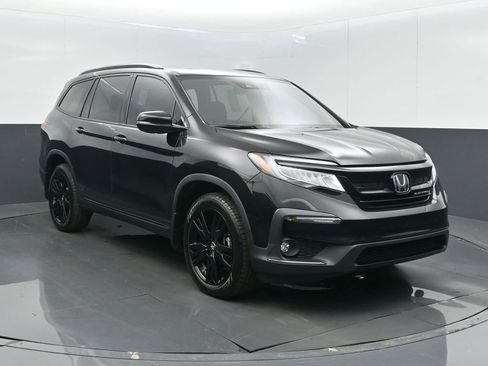Used 2022 Honda Pilot Black Edition image 2