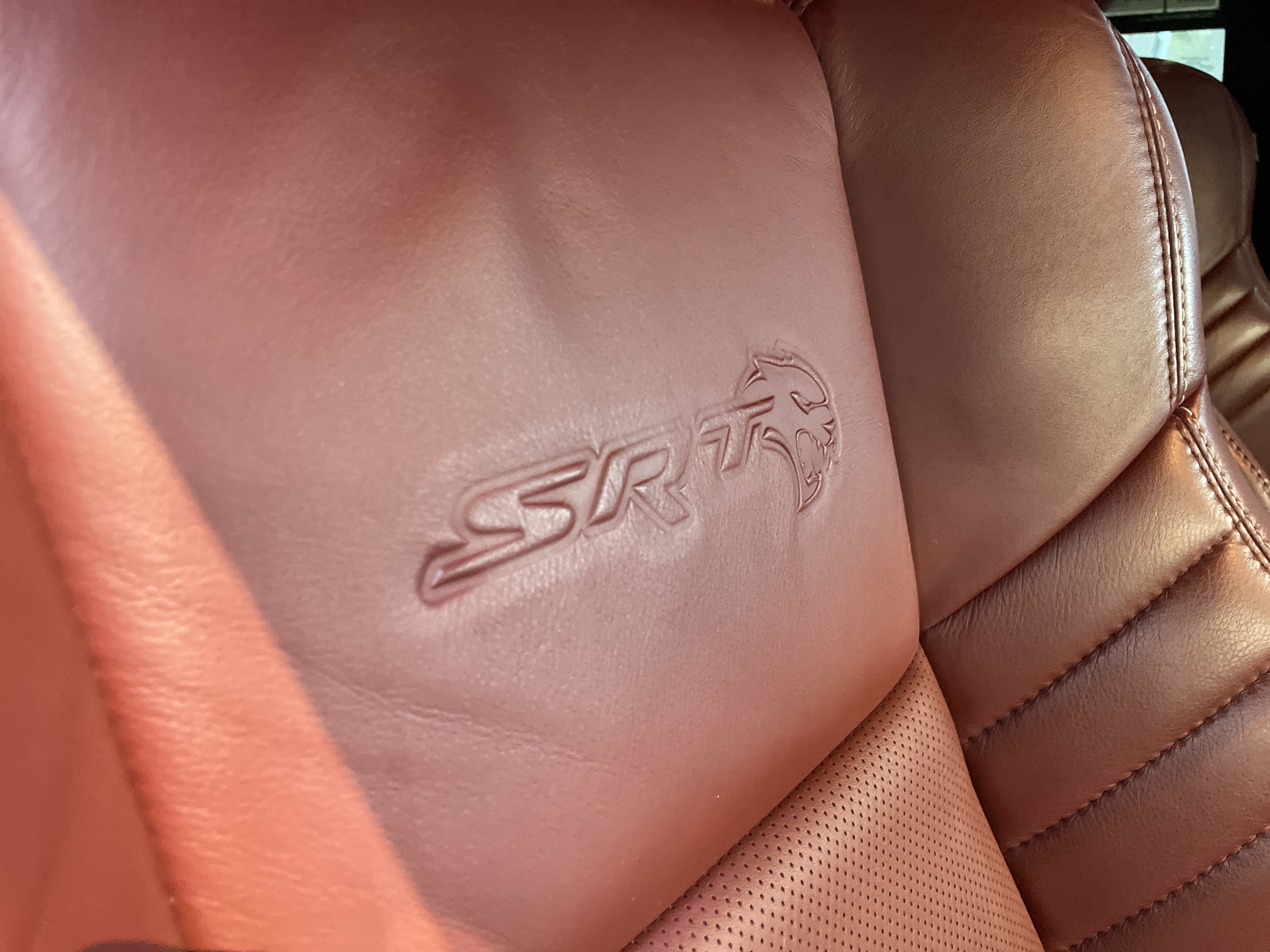 Used 2022 Dodge Charger SRT Hellcat w/ Harman/Kardon Audio Group RWD image 39