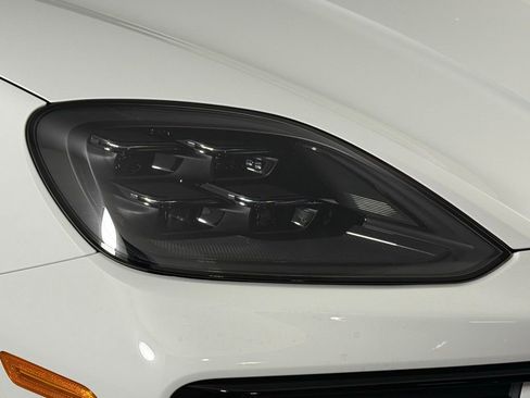 New 2026 Porsche Cayenne S image 15